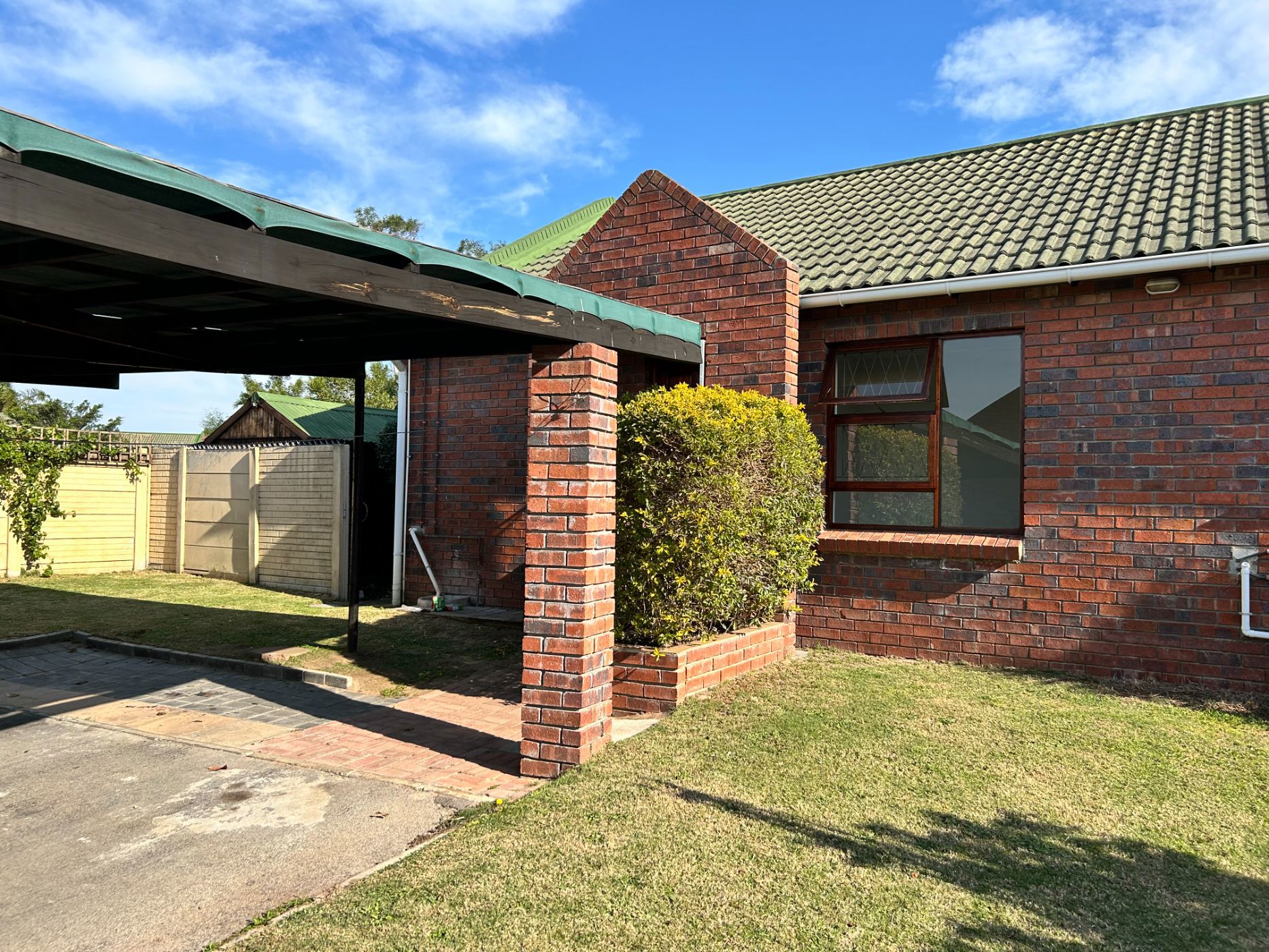 Townhouse to rent in Lorraine - 1PLZ1739350