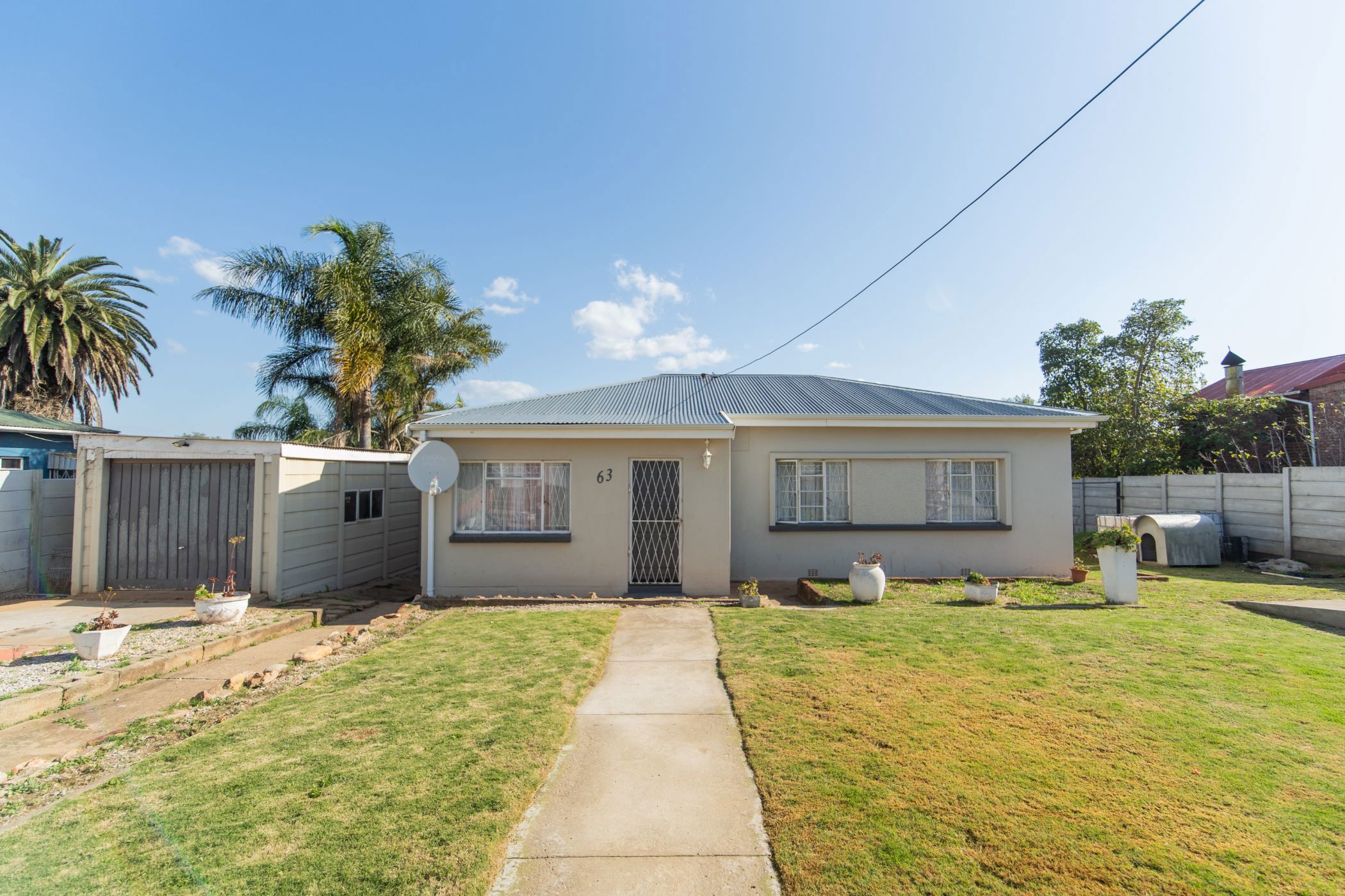 House sold in Van Riebeeck Hoogte - 1UK1662216