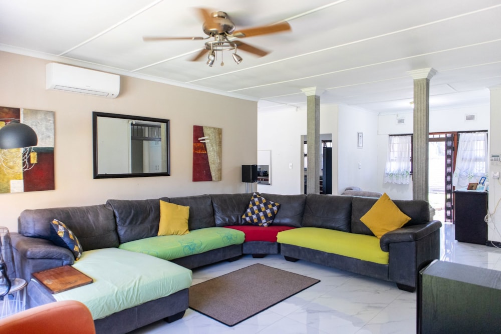 House for sale in Athlone Park - 1WB1661010 House for sale in Athlone Park - 1WB1661010