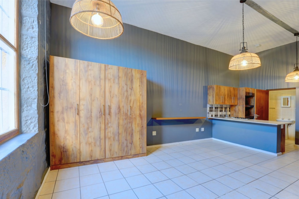 Bachelor apartment sold in Mossel Bay Central - 1MB1662436 Bachelor apartment sold in Mossel Bay Central - 1MB1662436