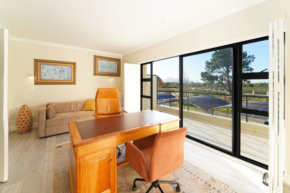 Townhouse to rent in Pearl Valley Golf and Country Estate - TKL1712849 Townhouse to rent in Pearl Valley Golf and Country Estate - TKL1712849