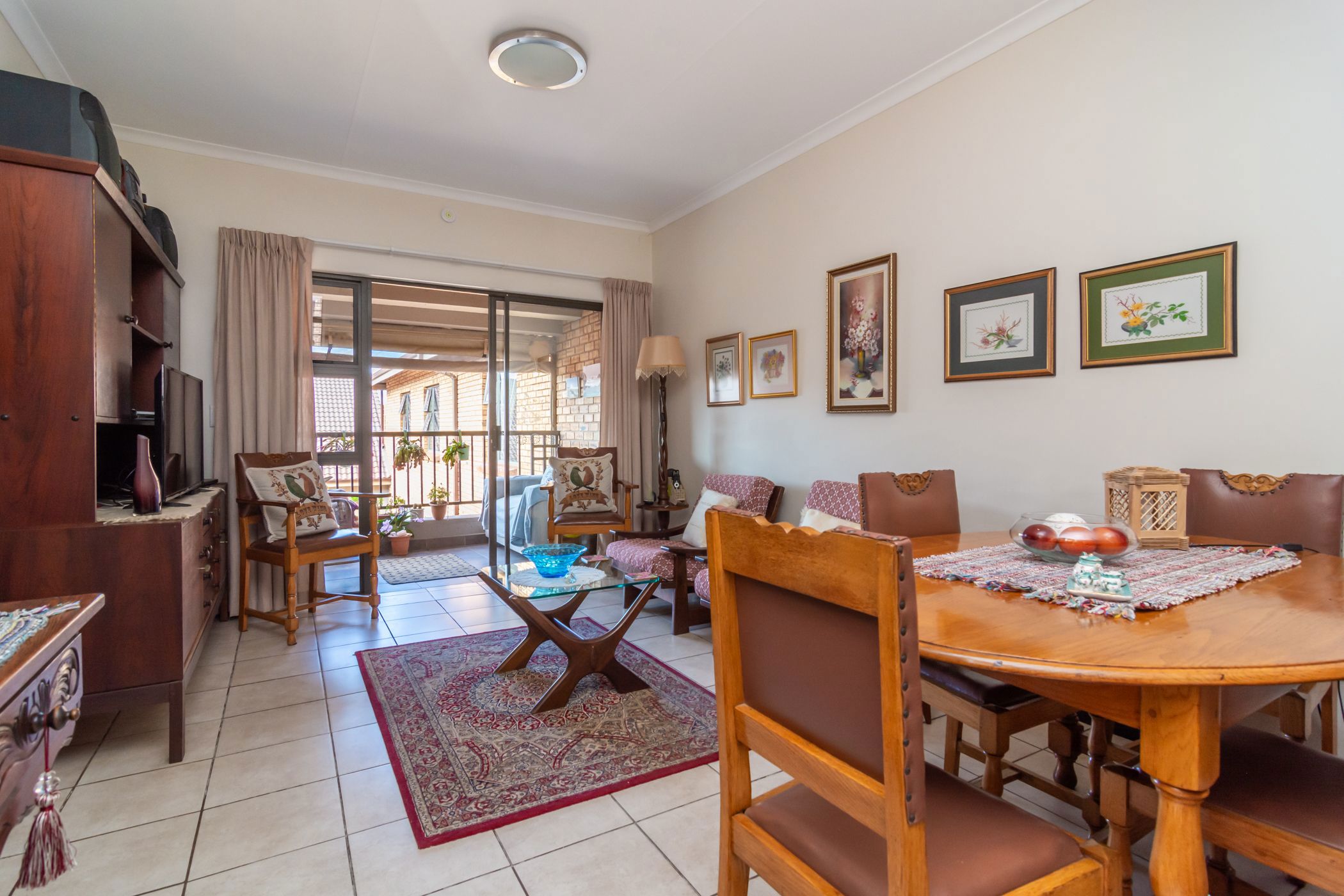 Retirement apartment for sale in Featherbrooke Hills Retirement Village - 1KR1750095