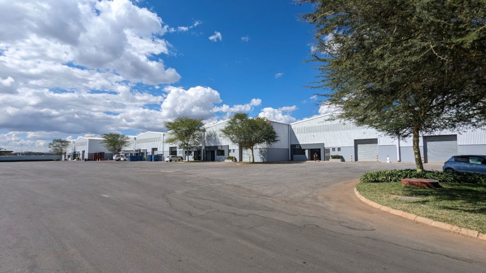 Commercial Building to rent in Makeni, Zambia - 3ZA1484630