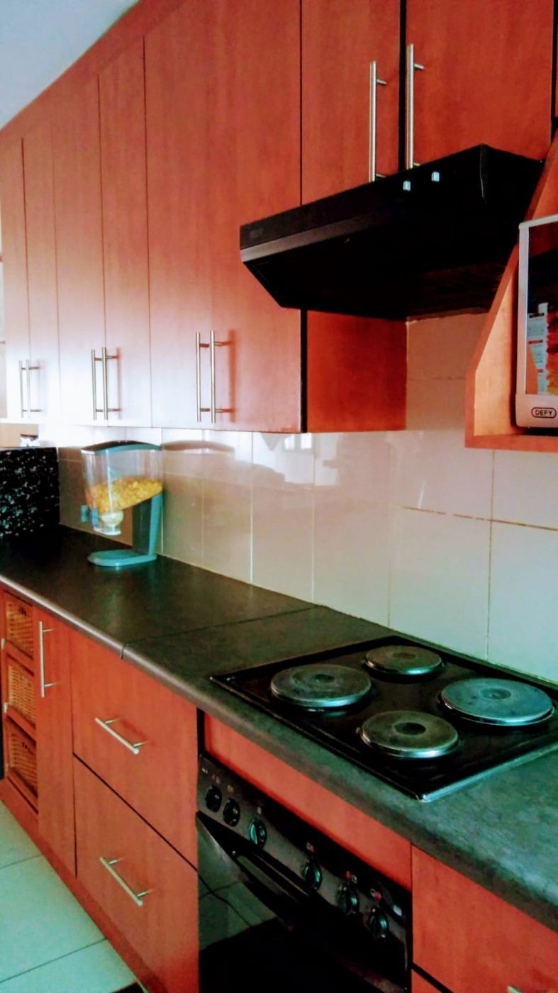 Apartment for sale in Windsor - RAN1662295