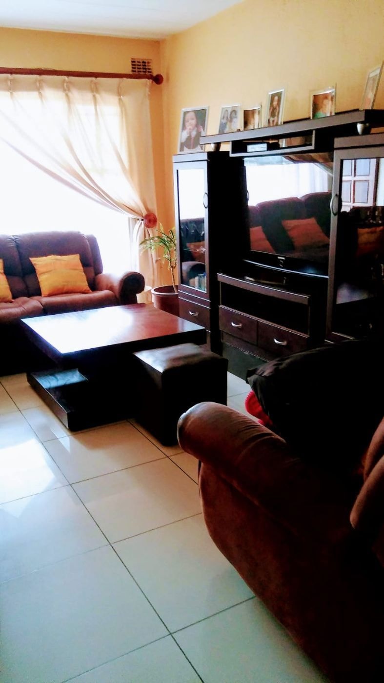 Apartment for sale in Windsor - RAN1662295 Apartment for sale in Windsor - RAN1662295