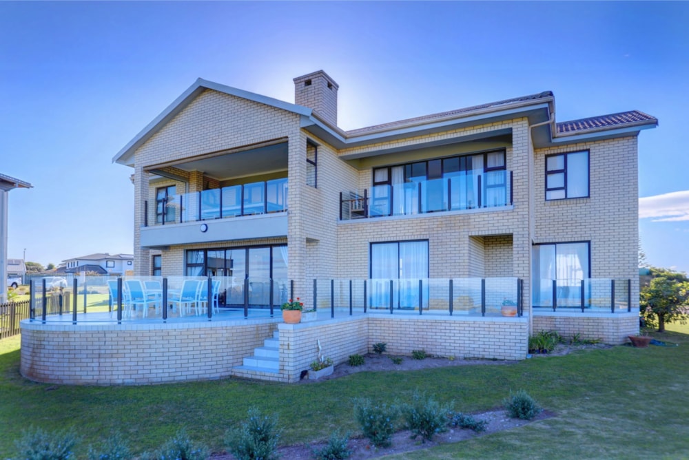 House to rent in Mossel Bay Golf Estate - 1MB1698963