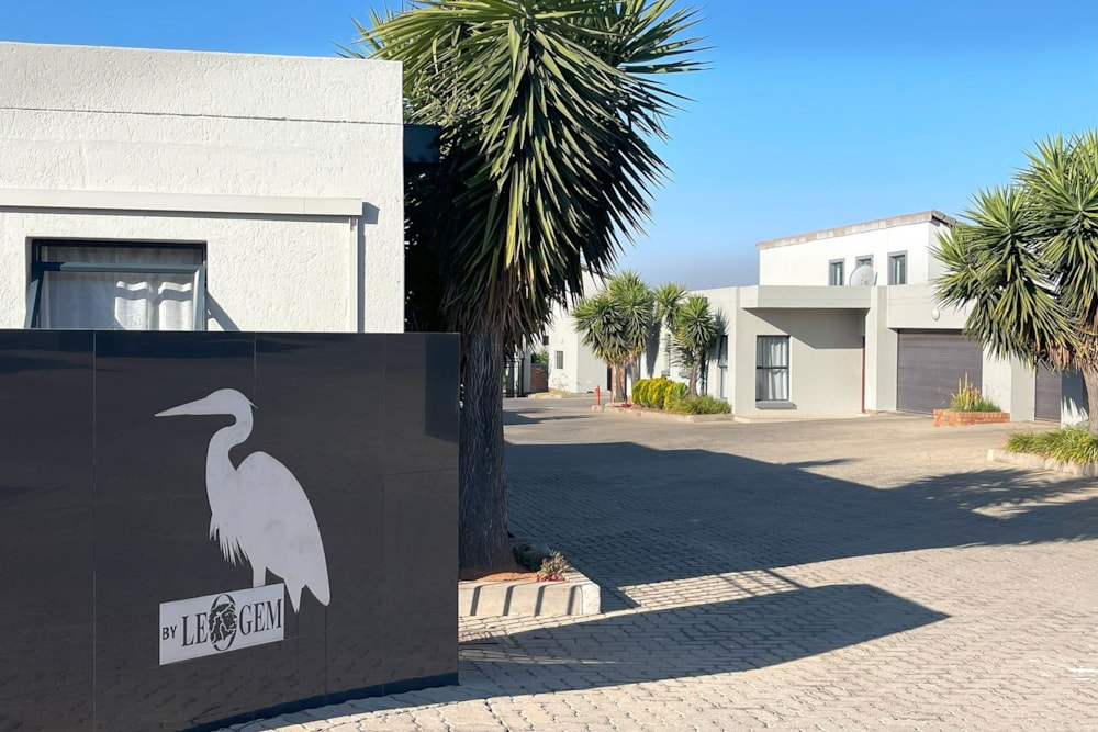 Townhouse for sale in Summerset - MR1741968