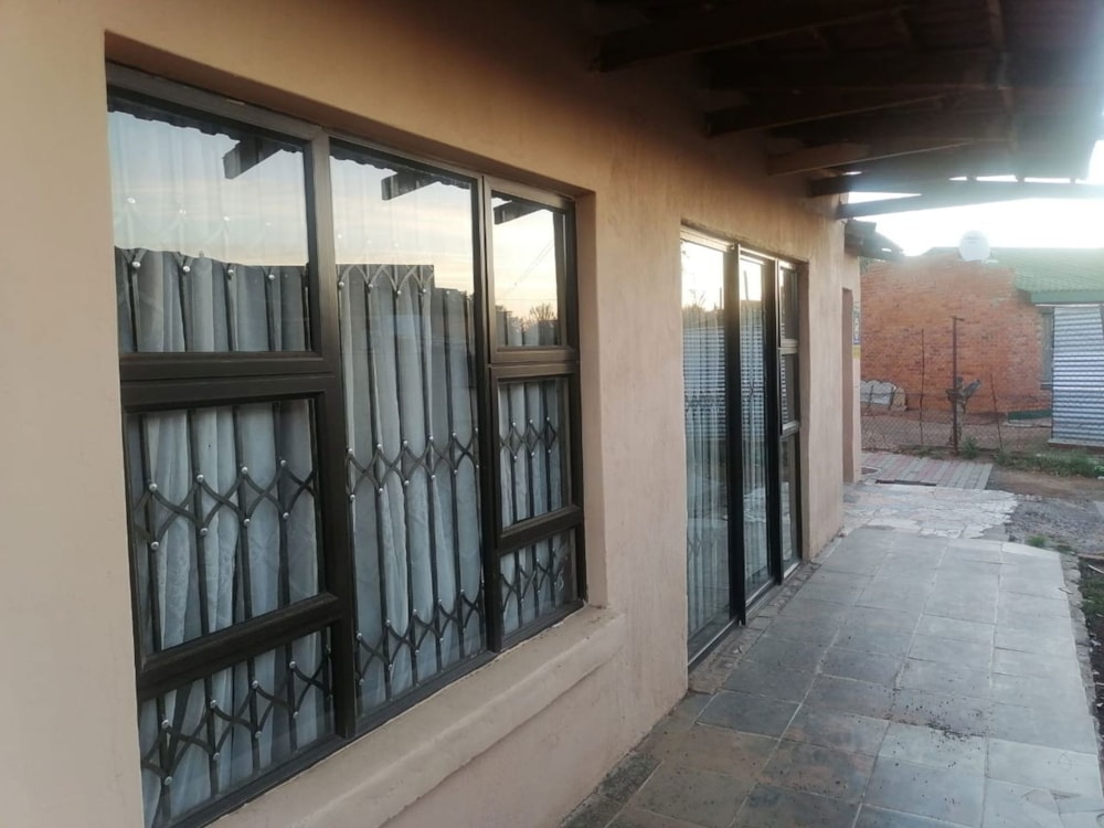 House for sale in Bloemside - 1BX1731599 House for sale in Bloemside - 1BX1731599