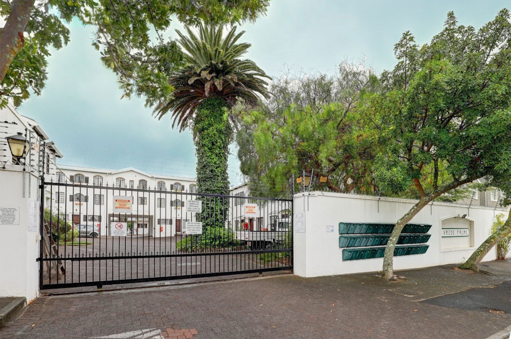 Loft let in Durbanville Central - NSL1703734 Loft let in Durbanville Central - NSL1703734