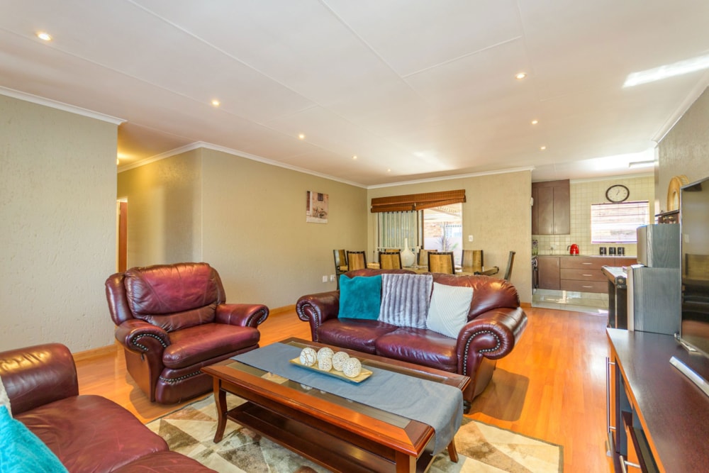 House for sale in Terenure - KTP1693196 House for sale in Terenure - KTP1693196