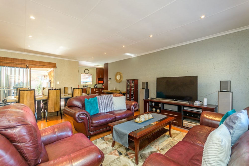 House for sale in Terenure - KTP1693196 House for sale in Terenure - KTP1693196