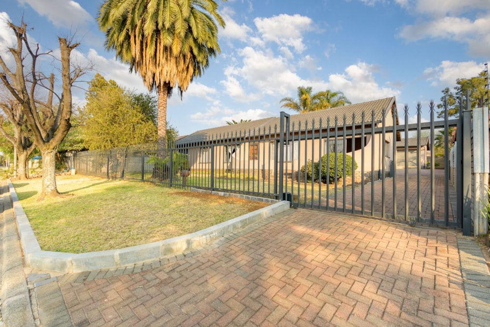 House sold in Birchleigh North - KTP1661976 House sold in Birchleigh North - KTP1661976