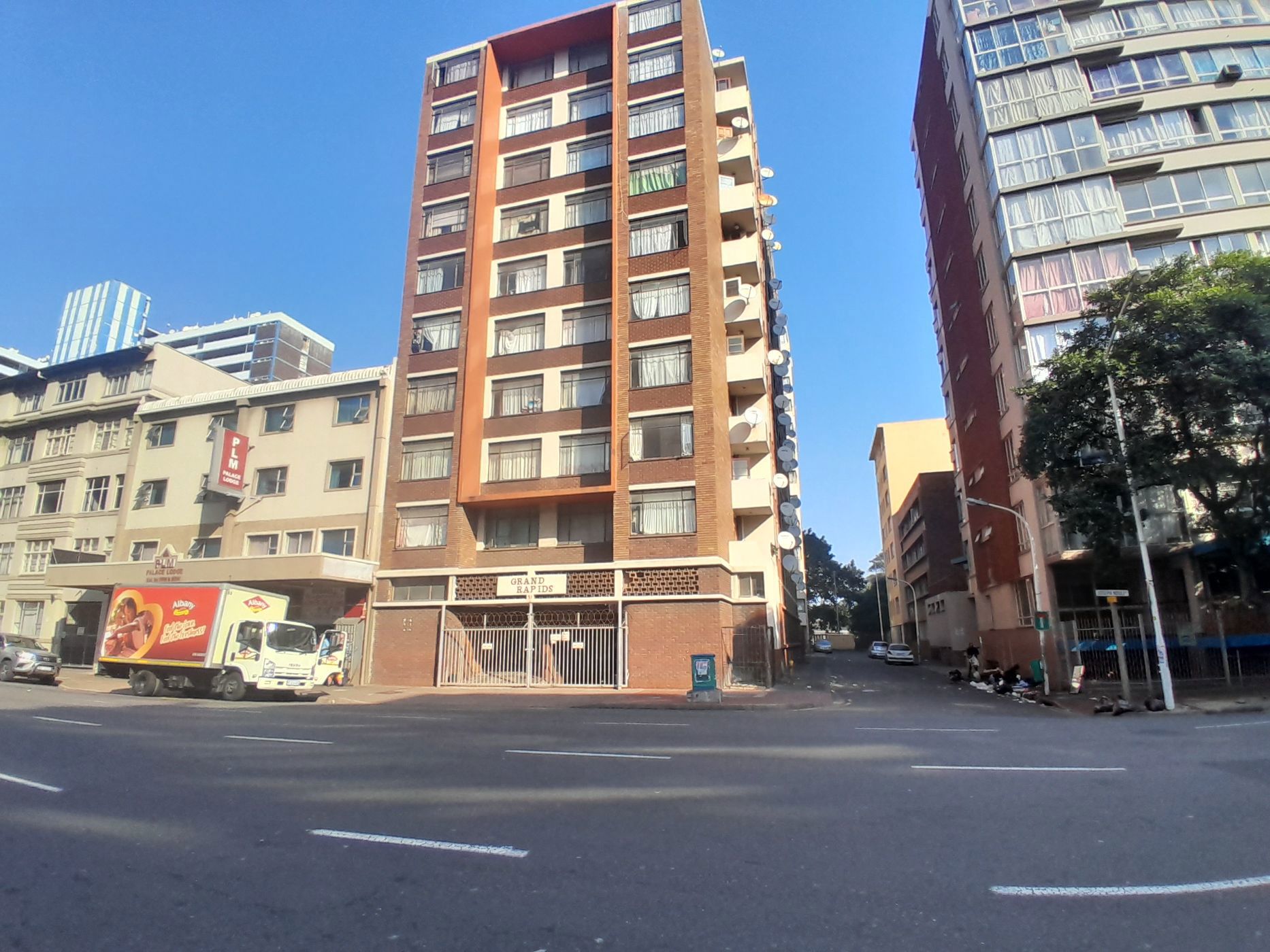 Apartment for sale in Durban Central - 1DA1663480