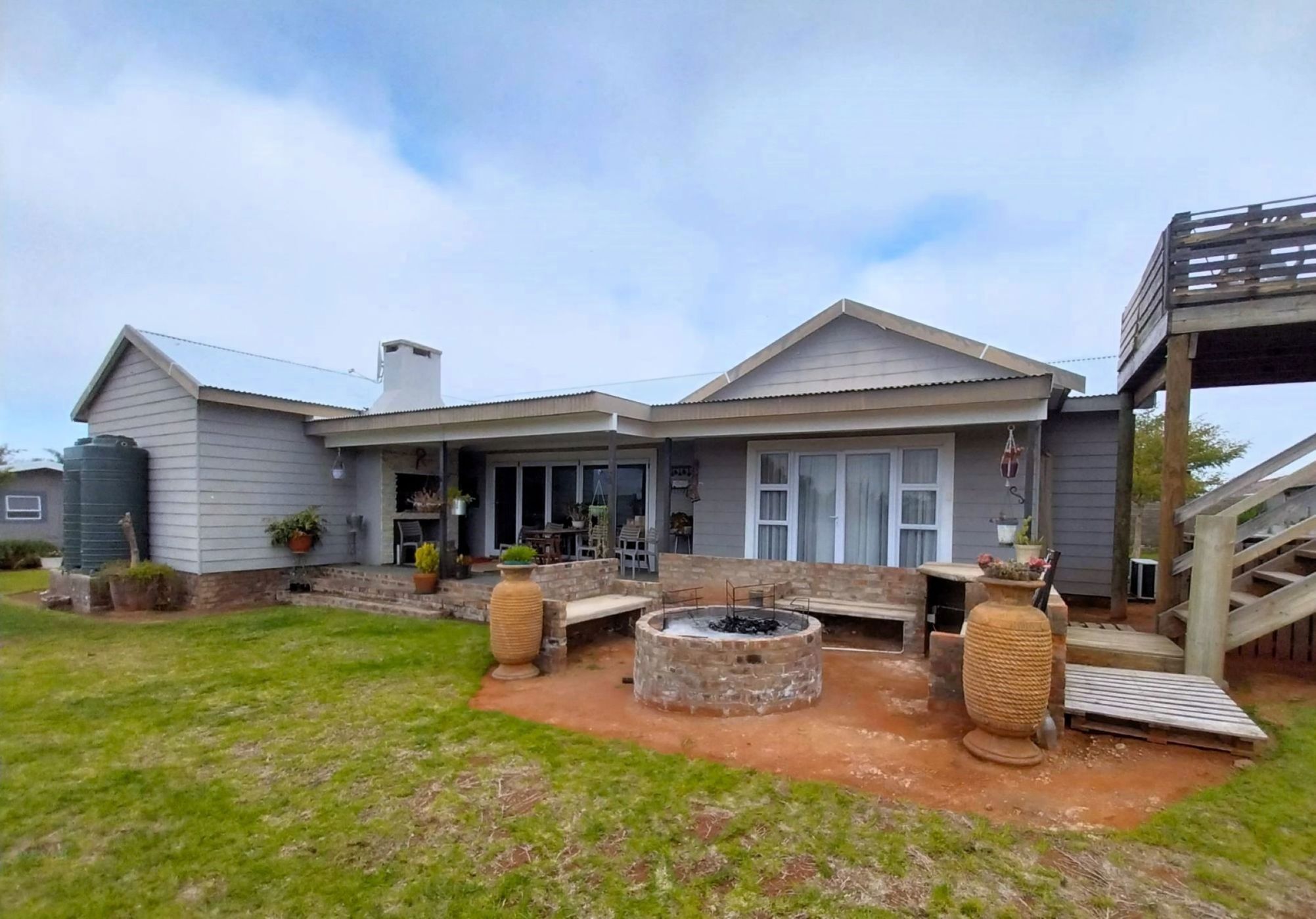 House for sale in Wesbank, Oudtshoorn - 1OU1555546