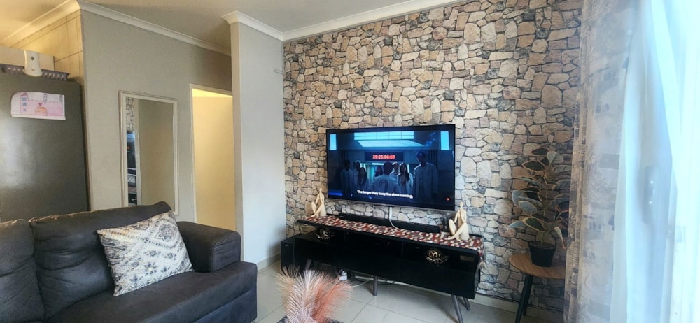 Apartment sold in Montclair, KwaZulu-Natal - 1WB1661365 Apartment sold in Montclair, KwaZulu-Natal - 1WB1661365