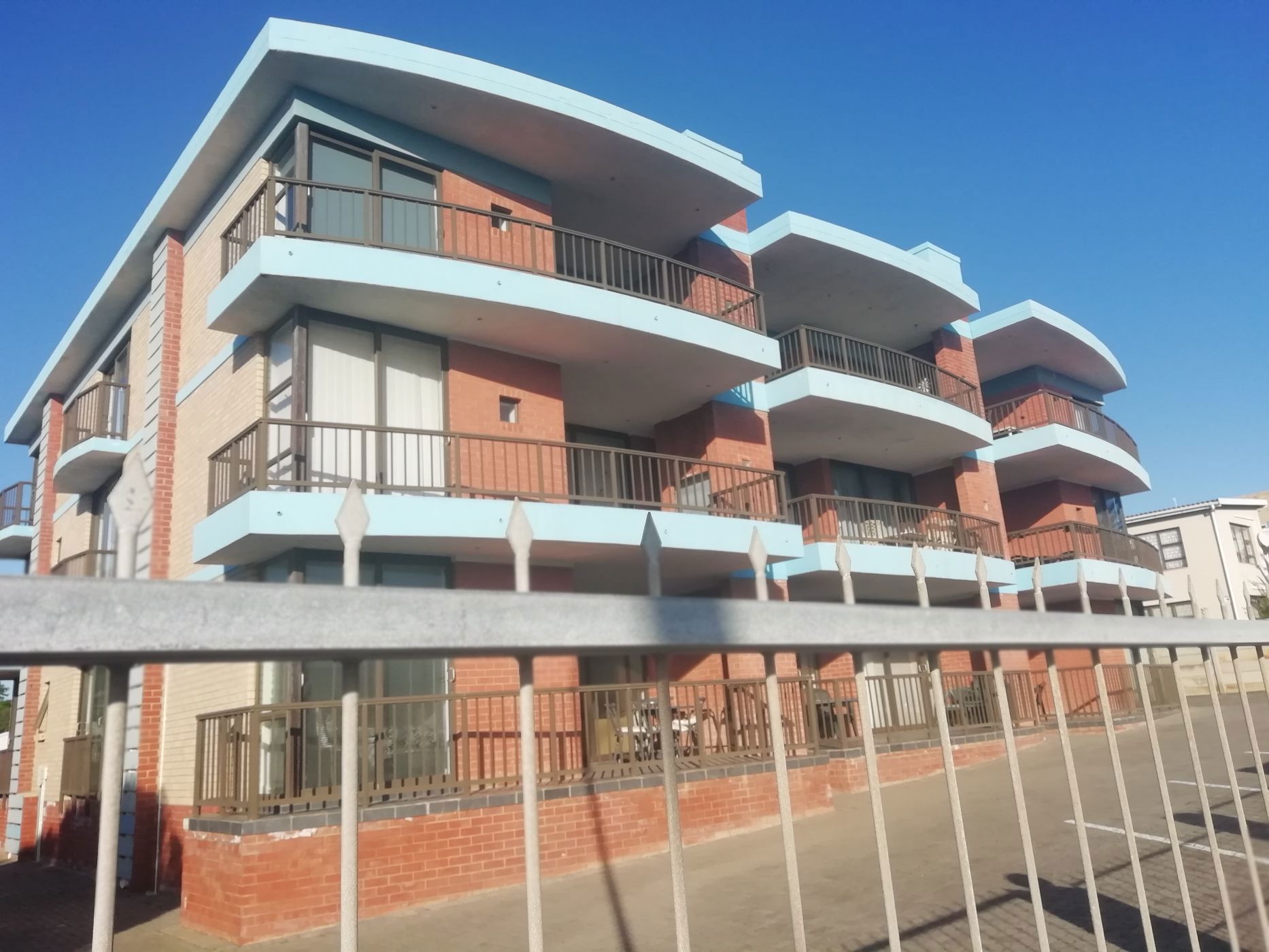 Apartment sold in Ou Dorp - 1JF1662718