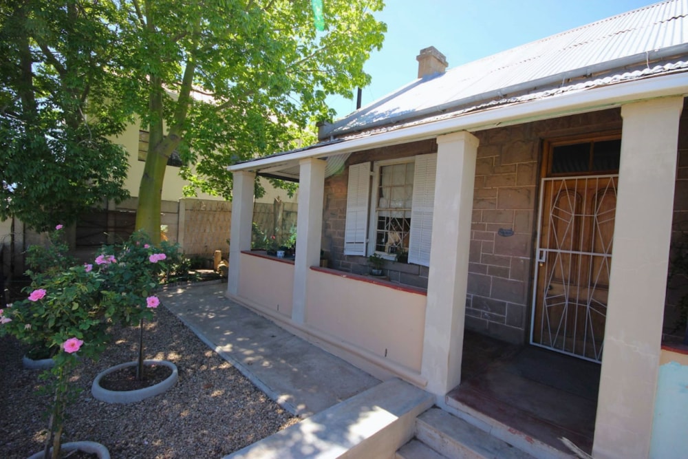 House sold in Oudtshoorn Central - 1OU1651389 House sold in Oudtshoorn Central - 1OU1651389