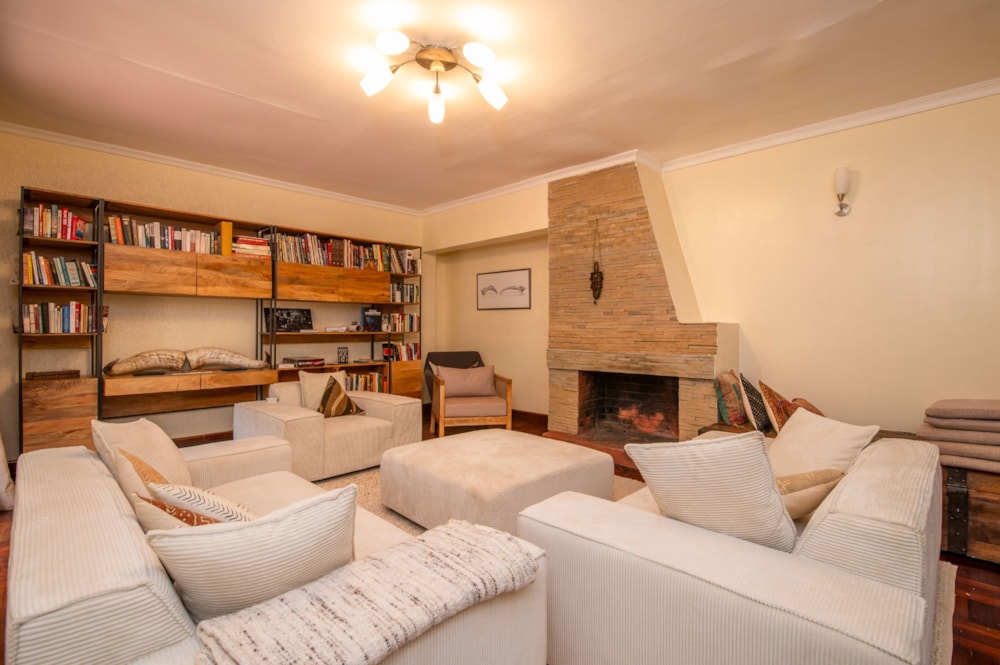 House sold in Spring Valley, Kenya - 3KE1656908 House sold in Spring Valley, Kenya - 3KE1656908