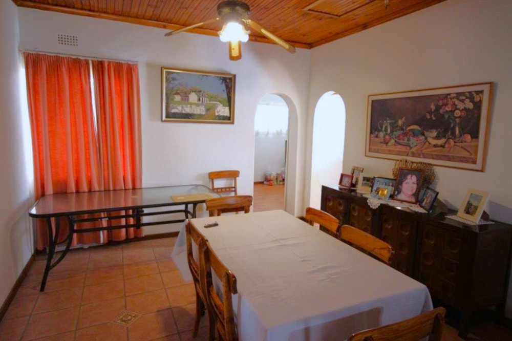 House for sale in Oudtshoorn - 1OU1661254 House for sale in Oudtshoorn - 1OU1661254