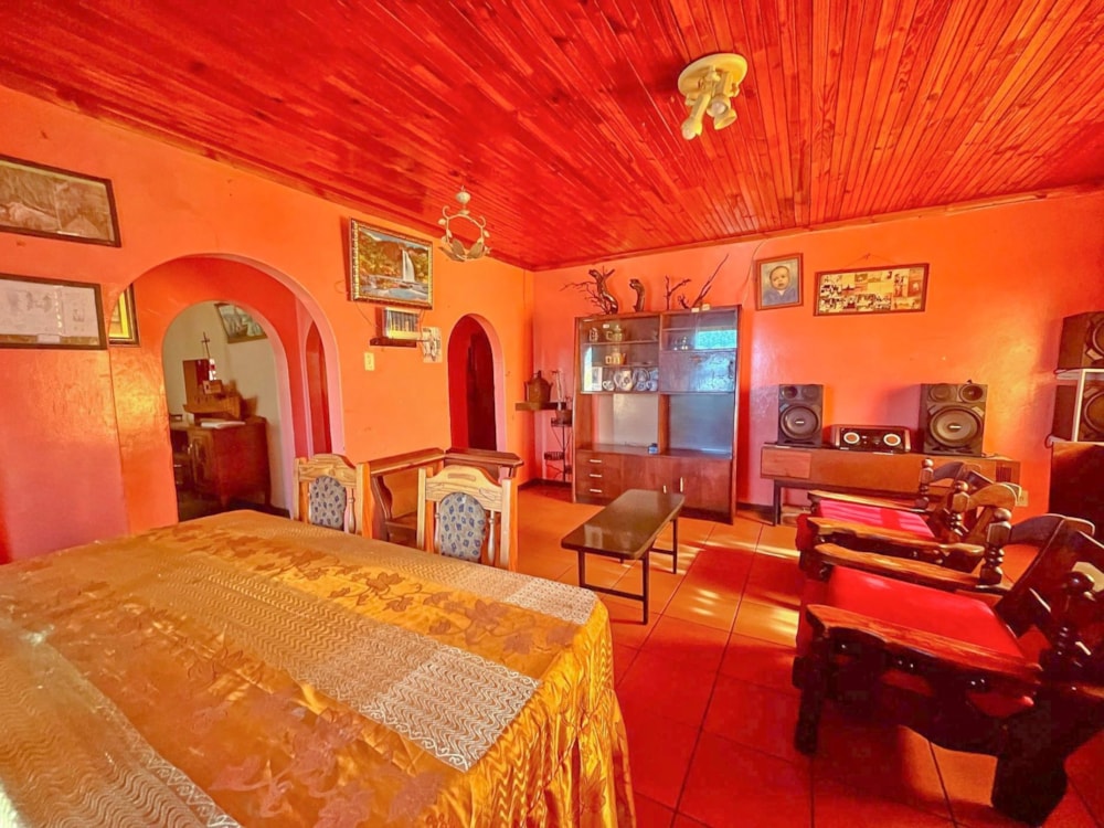 House for sale in Mountain View, Uitenhage, Kariega - 1UK1661174