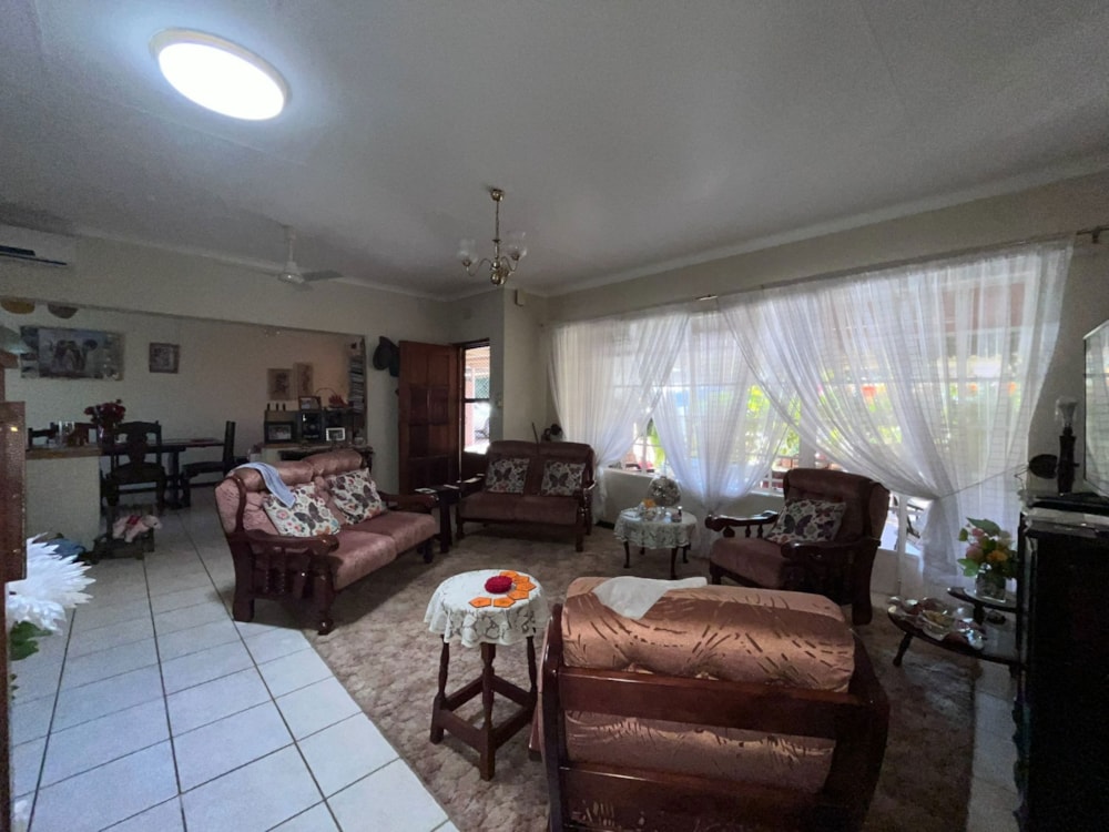 House for sale in Bela Bela - 1MDM1660651