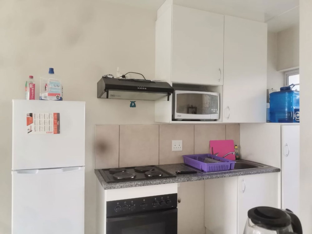 Security complex home let in Stellendale Village - 1KV1679168 Security complex home let in Stellendale Village - 1KV1679168