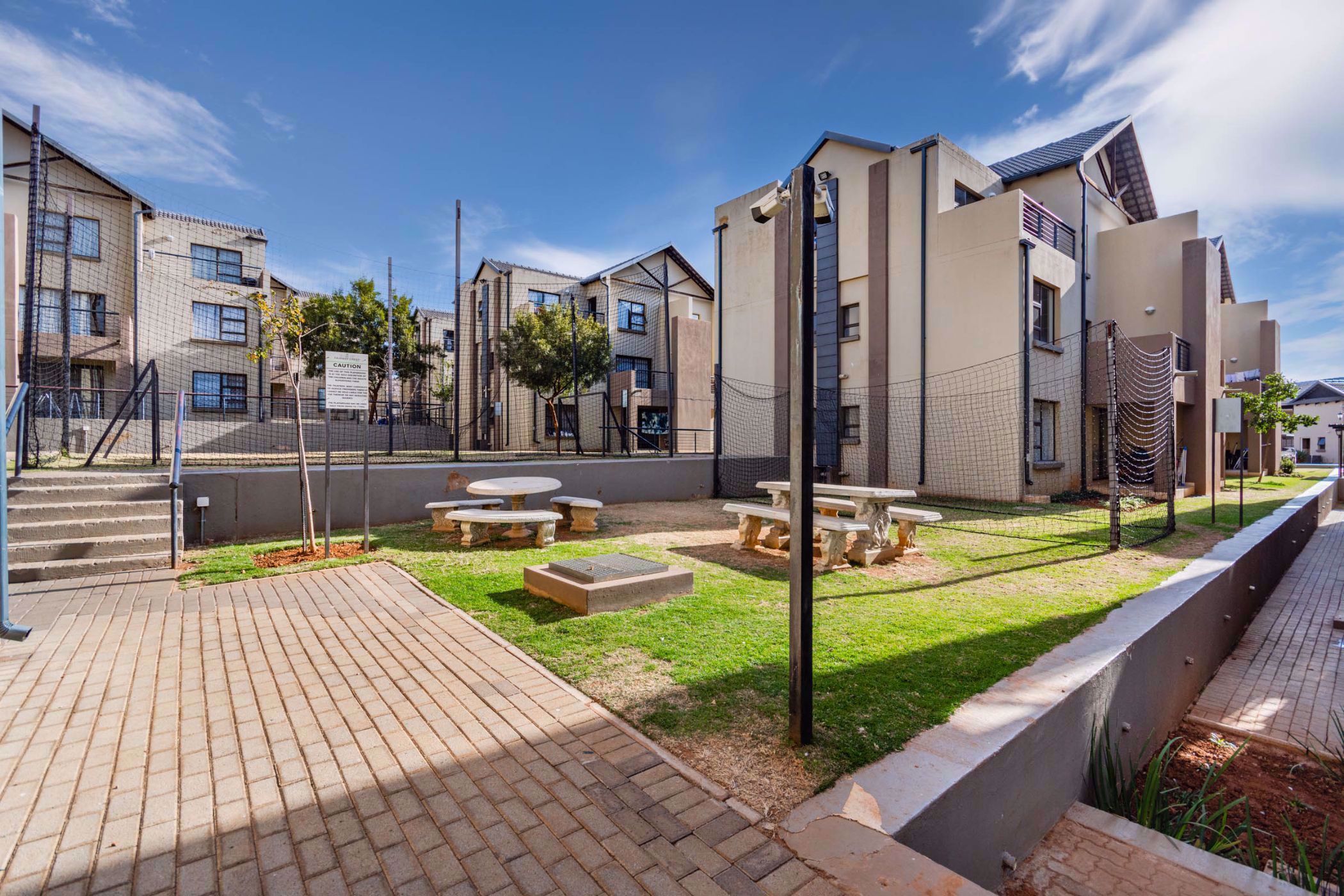 Apartment for sale in Ruimsig - RAN1661410