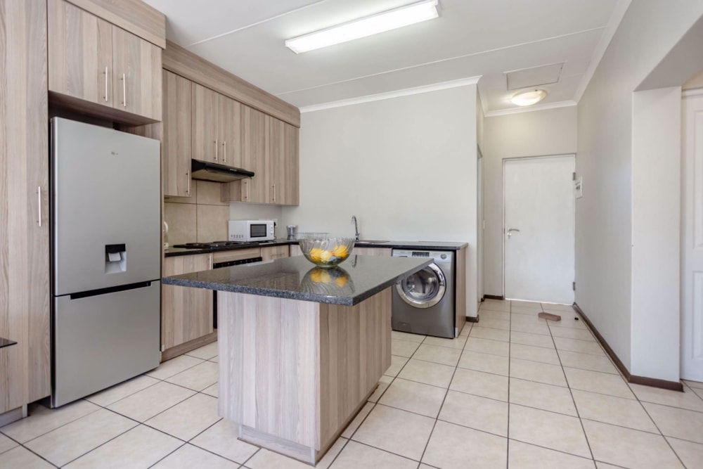 Apartment for sale in Ruimsig - RAN1661410 Apartment for sale in Ruimsig - RAN1661410