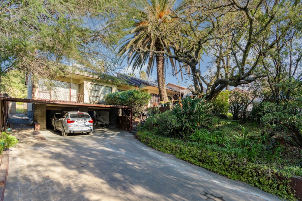 House for sale in Kew - BED1660668