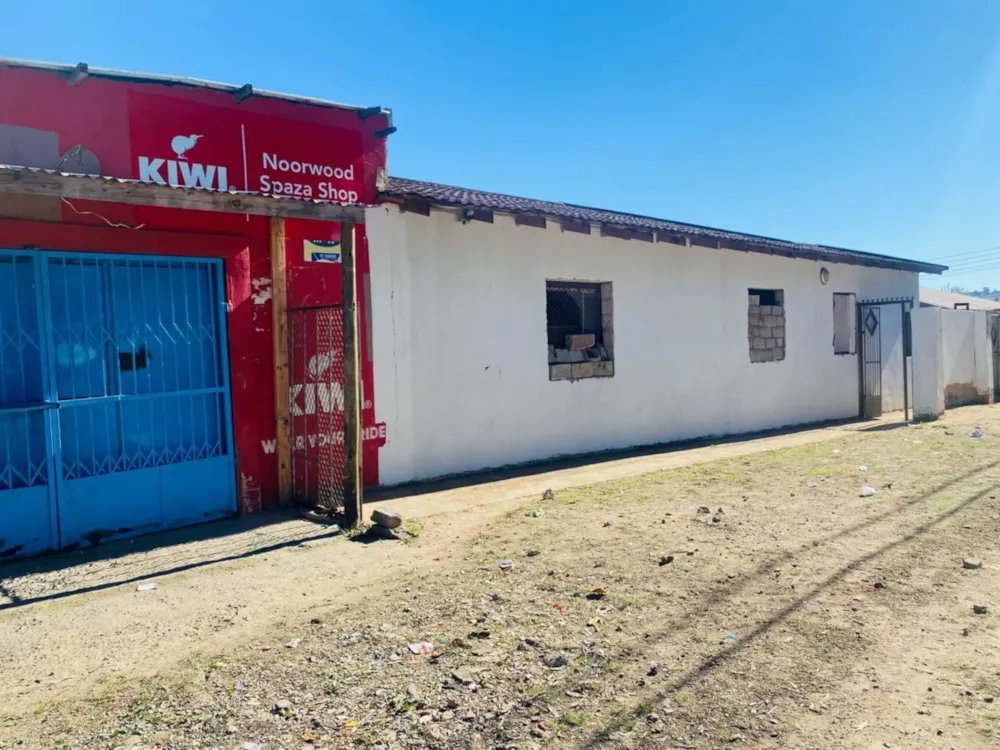 Residential complex for sale in Norwood, Mthatha - 1MH1660793 Residential complex for sale in Norwood, Mthatha - 1MH1660793