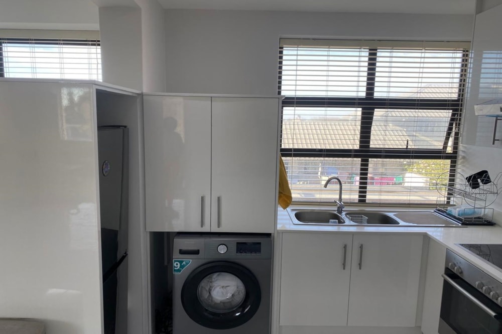 Apartment to rent in Kenilworth, Cape Town - RBL1740320