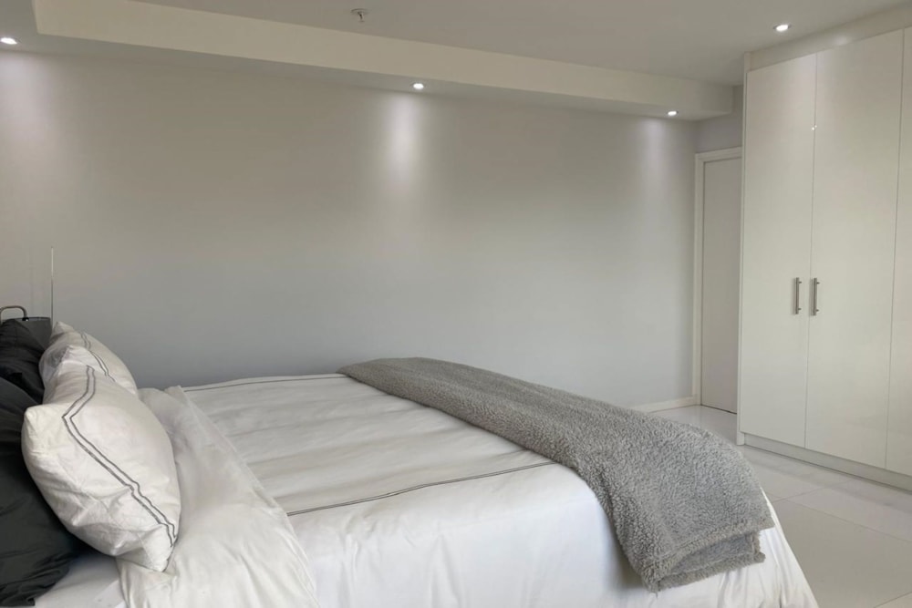 Apartment to rent in Kenilworth, Cape Town - RBL1740320