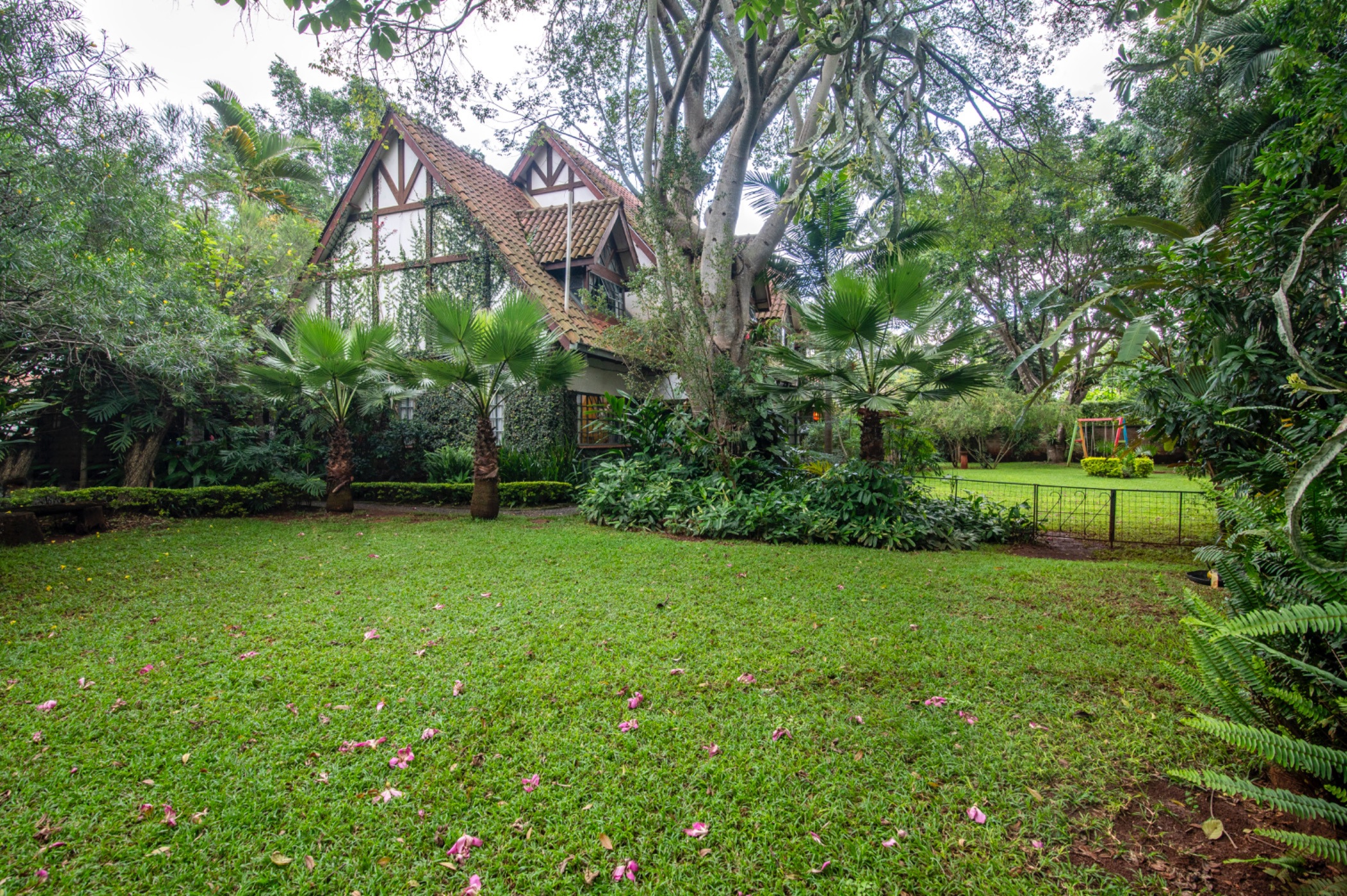 House sold in Runda , Kenya - 3KE1669155