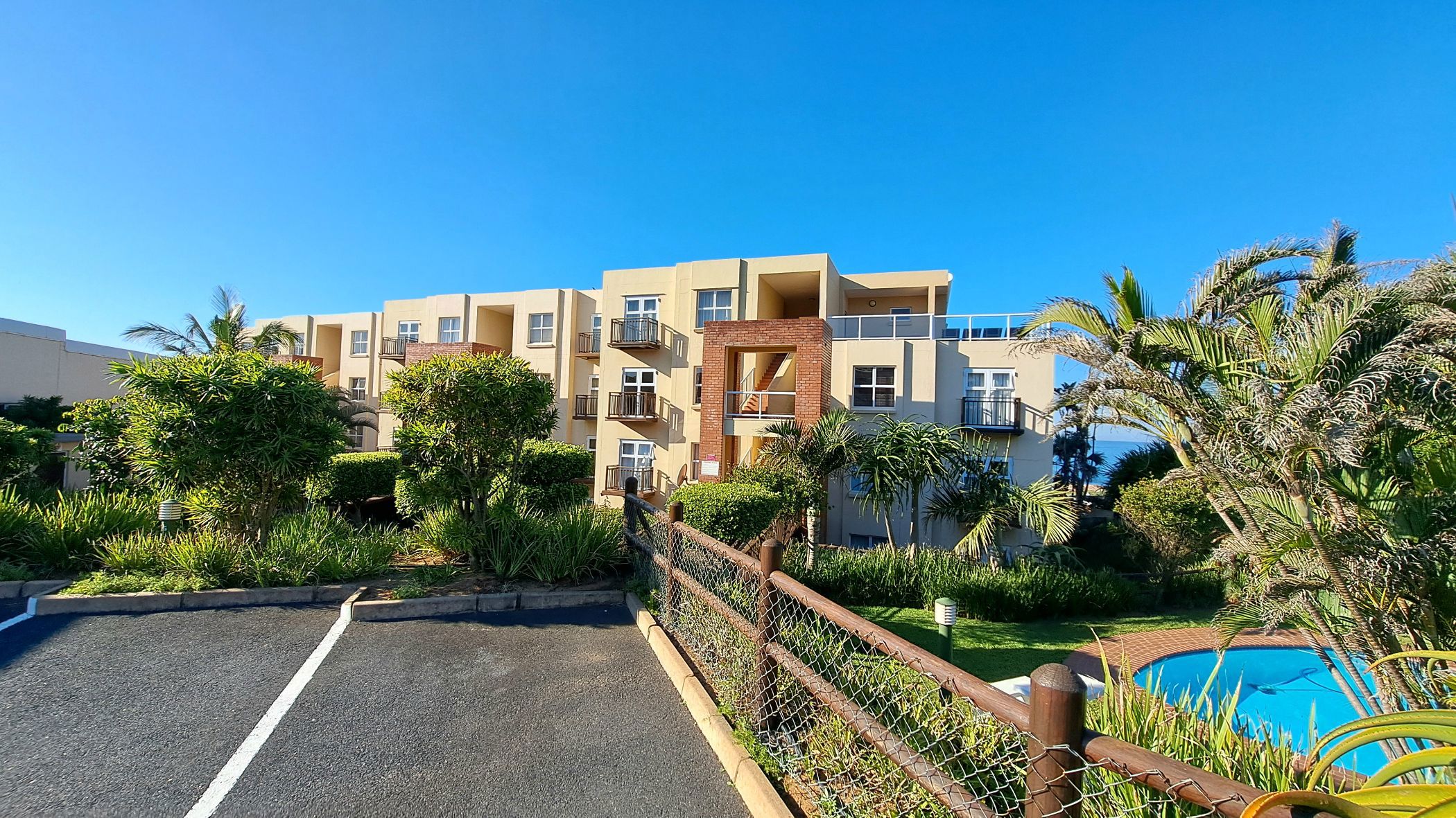 Apartment sold in Margate - 1PSH1661361