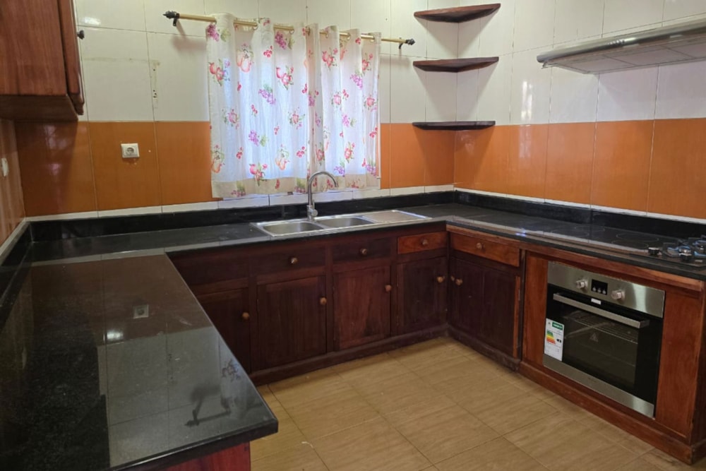 House to rent in Tete, Tete, Mozambique - 3MQ1661021 House to rent in Tete, Tete, Mozambique - 3MQ1661021