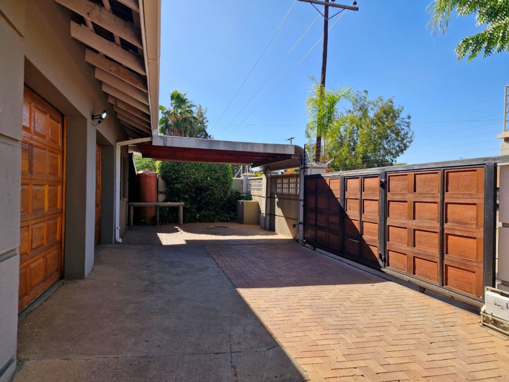 House to rent in Block 3, Botswana - 3BO1700638 House to rent in Block 3, Botswana - 3BO1700638