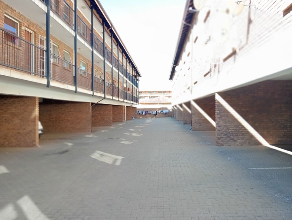 Apartment for sale in Kempton Park - KTP1661225 Apartment for sale in Kempton Park - KTP1661225