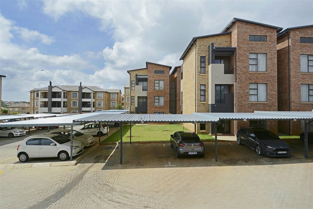 Apartment for sale in North Riding - FW1661253 Apartment for sale in North Riding - FW1661253