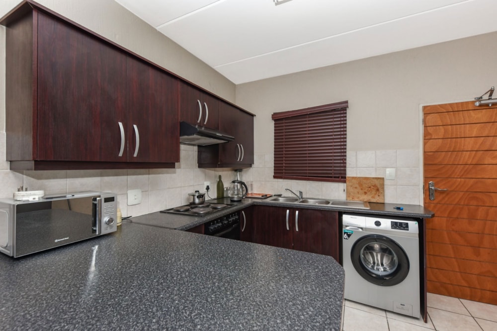 Apartment for sale in North Riding - FW1661253 Apartment for sale in North Riding - FW1661253