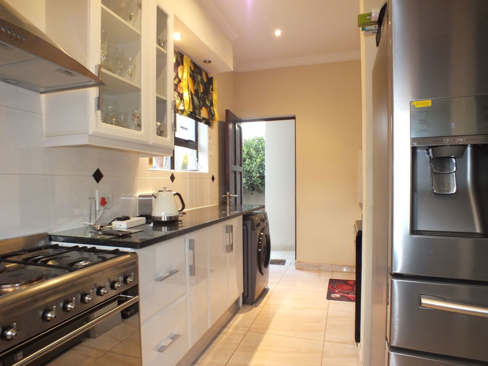 Security estate home let in Monavoni - CNL1703730 Security estate home let in Monavoni - CNL1703730