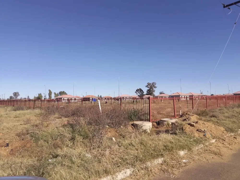 Residential vacant land for sale in Bloemspruit - 1BX1661339 Residential vacant land for sale in Bloemspruit - 1BX1661339