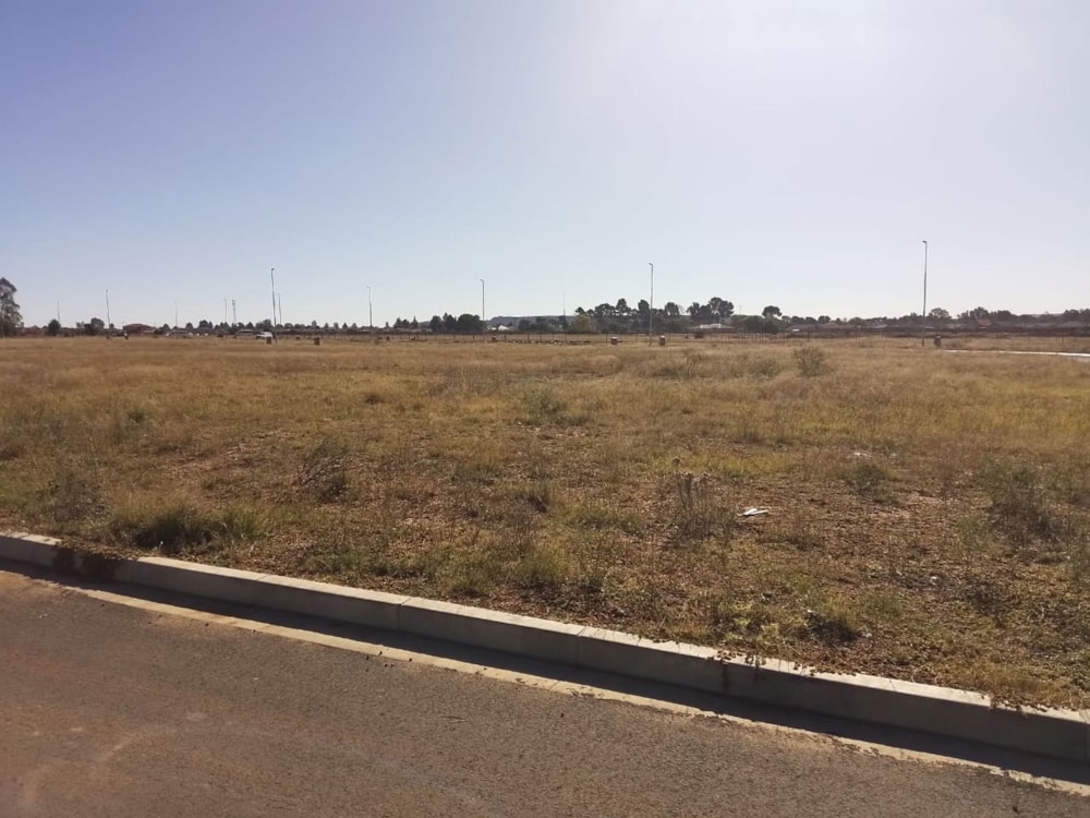 Residential vacant land for sale in Bloemspruit - 1BX1661339