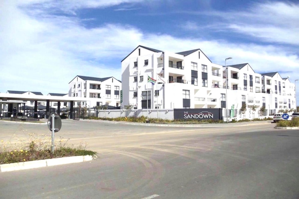 Apartment for sale in Sandown, Blouberg - 1TV1726851