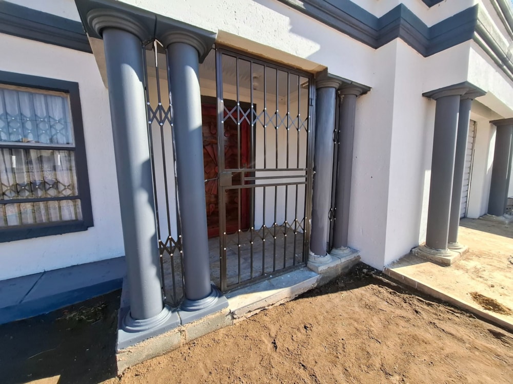 House for sale in Phuthaditjhaba - 1BTH1662226 House for sale in Phuthaditjhaba - 1BTH1662226