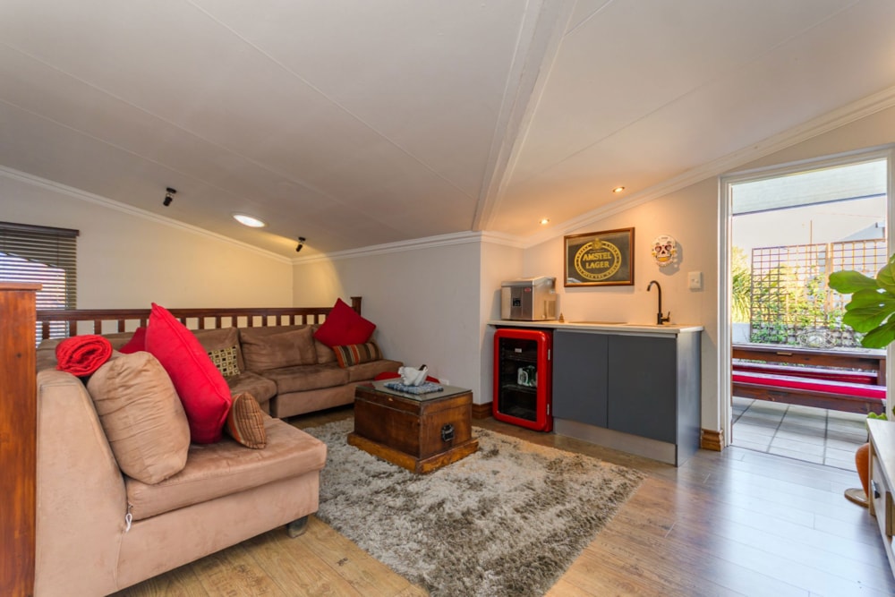 Apartment sold in Morningside, Sandton - HP1664692 Apartment sold in Morningside, Sandton - HP1664692