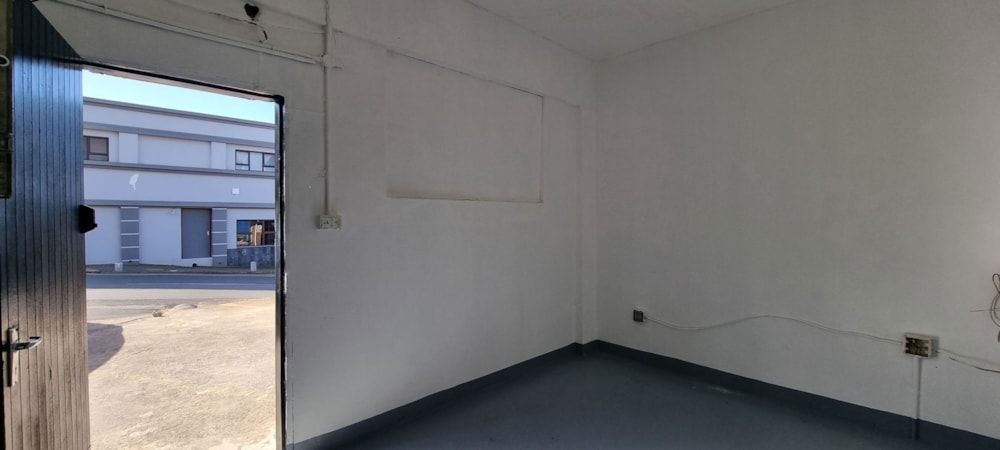 Commercial Building let in Uvongo - 1PSH1661936 Commercial Building let in Uvongo - 1PSH1661936