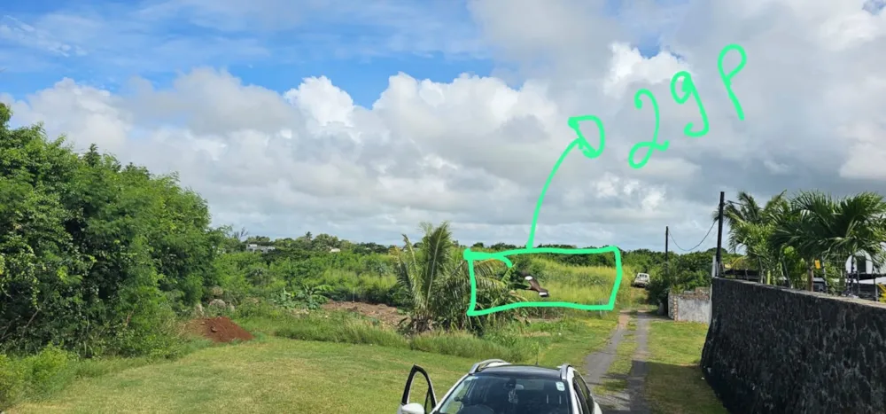 Residential vacant land for sale in Grand Gaube, Mauritius - MPR1661953 Residential vacant land for sale in Grand Gaube, Mauritius - MPR1661953