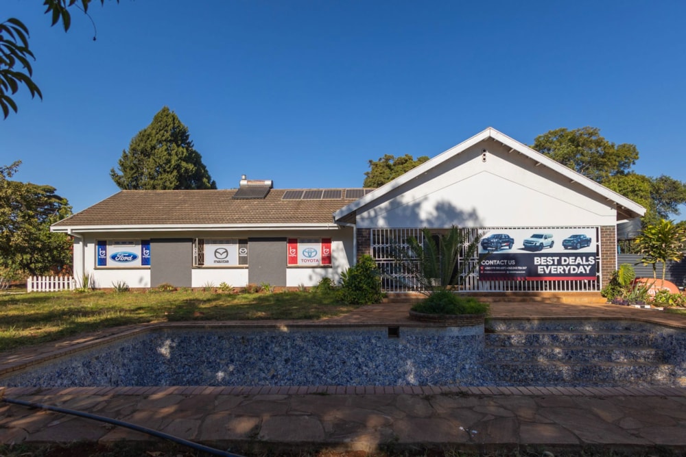 House for sale in Borrowdale, Zimbabwe - 3ZB1715640