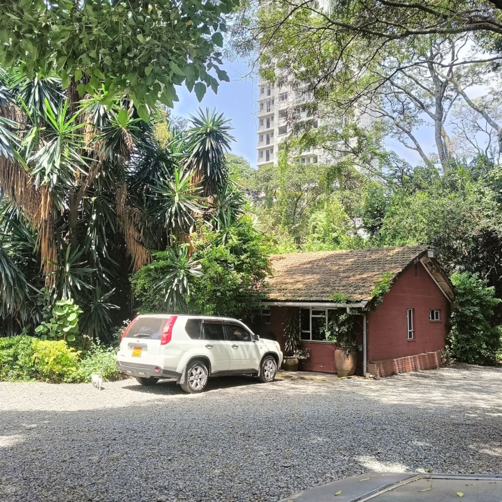 Commercial vacant land for sale in Kilimani, Kenya - 3KE1744262
