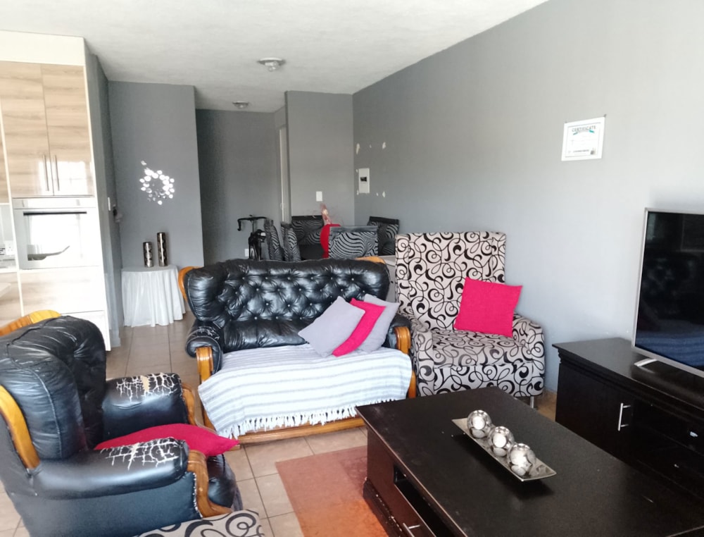 Townhouse for sale in Brakpan North - 1BJ1662112